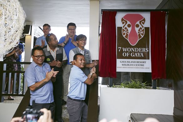 Officiating and unveiling of Gaya Island Resort Wildlife Centre