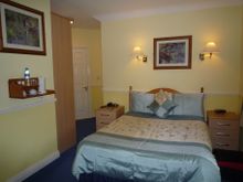 Avlon House - Room