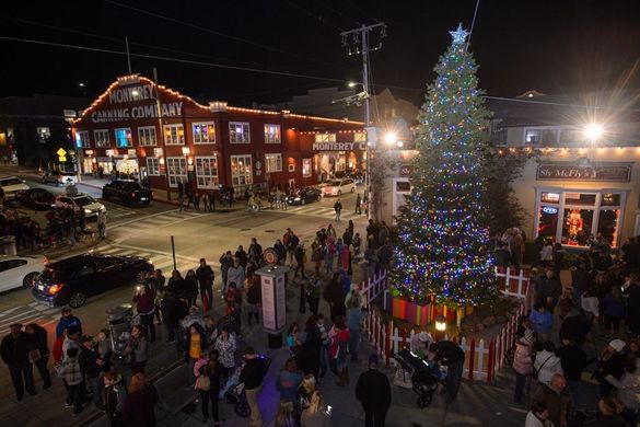 Cannery Row Holiday Tree Lighting