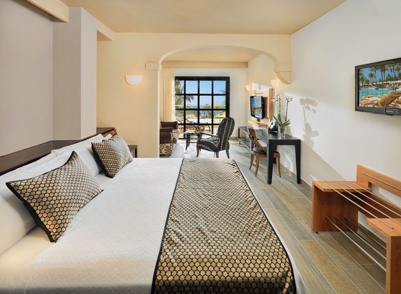 Junior Suite, main bedroom
