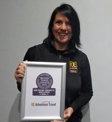 Lisa Spratling with British Travel Award