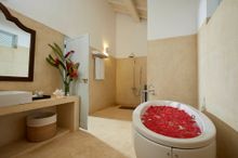 Pooja Kanda's master ensuite features