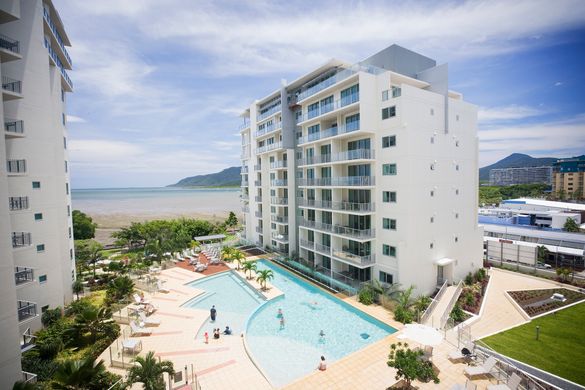 Cairns (featuring Mantra Trilogy)