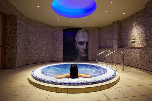 Jacuzzi
