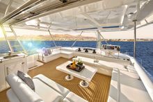 5800 Flybridge