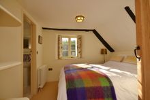 Old Thatch bedroom