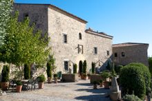 Villa Martires, Trujillo Villas Espana
