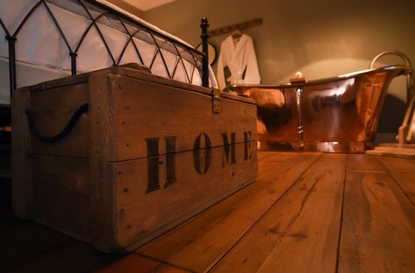 Sett Cottage - luxurious bath