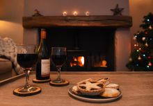 Sett Cottage at Christmas