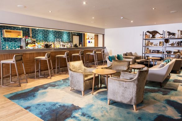 Qube Bar at Crowne Plaza Felbridge
