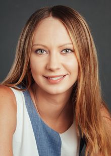  SVETLANA YAZOVSKIKH 