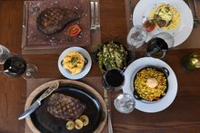 Oak Steakhouse 