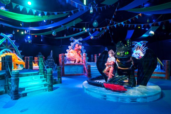 Book Sands Resorts Macao's new Macao Ice World Package from now until July 9, 2017 for stays March 16 – July 9, 2017, and enjoy world-class accommodation, as well as Asia's largest annual indoor frozen wonderland – Kung Fu Panda Adventure Ice World with t Book Sands Resorts Macao's new Macao Ice World Package from now until July 9, 2017 for stays March 16 – July 9, 2017, and enjoy world-class accommodation, as well as Asia's largest annual indoor frozen wonderland – Kung Fu Panda Adventure Ice World with t