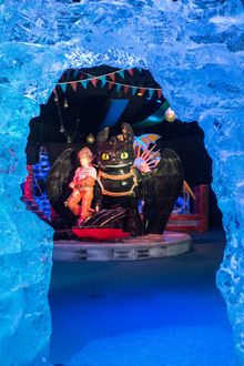 Book Sands Resorts Macao’s new Macao Ice World Package from now until July 9, 2017 for stays March 16 – July 9, 2017, and enjoy world-class accommodation, as well as Asia’s largest annual indoor frozen wonderland – Kung Fu Panda Adventure Ice World with t