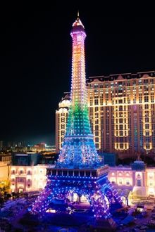 Photo caption: Take advantage of the new ‘View and Dine’ package at The Parisian Macao from April 1 – June 30 and enjoy fabulous views and amazing selfies from the Eiffel Tower after dining at great restaurants including Brasserie, Lotus Palace and Le Buf