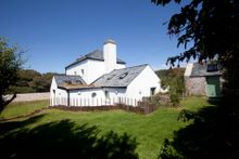 Bangeston Farmhouse Exterior