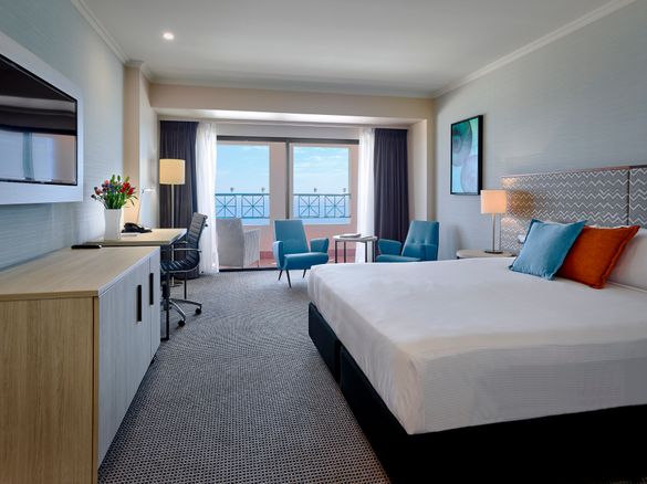 Stamford Grand Adelaide Balcony Room