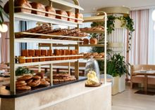 Botanist - Bread Station