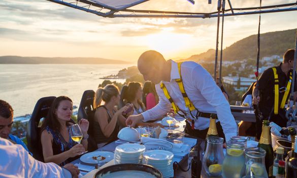 Dinner in the Sky