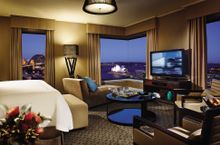 Full Harbour Junior Suite - Four Seasons Hotel Sydney