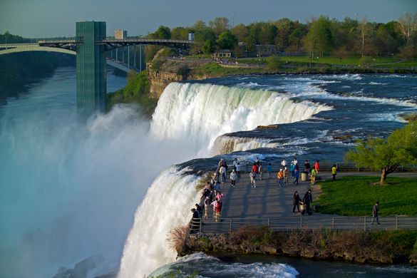 Stunning Niagara Falls in New York State 