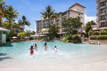 Novotel Cairns Oasis Resort