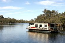 Houseboat on the Murray River, Ravenswood