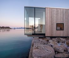 Manshausen Seacabin in Manshausen, Norway