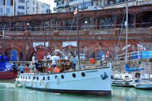'Little Ship' Sundowner