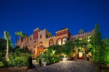 Ksbah Tamadot - Entrance at Night