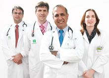 Doktoren-Team der beiden Hospitales San Roque. 