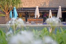 Hotel Indigo Bali Seminyak Beach - Cave Pool Lounge