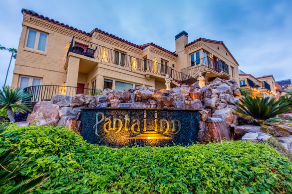 Pantai Inn, La Jolla, California