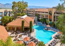 View of the courtyard at Sheraton Tucson Hotel & Suites