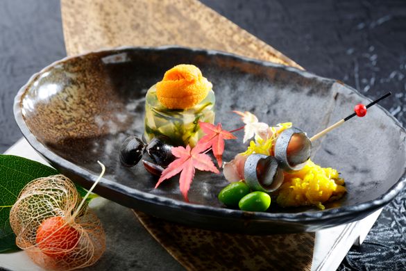 STEAMED AWABI, UNI  SHIJIMI DASHI JELLY    SHIME SABA SASHIMI  KIKU DRESSING - h