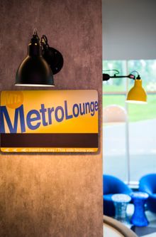 Metrocard Lounge