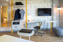guest room