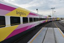 BrightPink arriving in Brightline’s railroad operations center, Workshop b, in West Palm Beach.