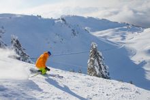 Learn to ski and speak French