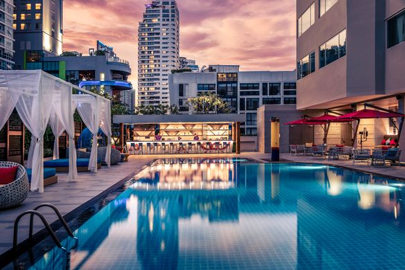 Mercure Bangkok Sukhumvit 11 pool