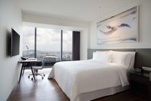 Element Kuala Lumpur, 2 bedroom studio with city skyline