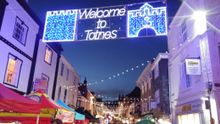 Totnes Christmas Street Market