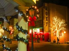 Clarksville's vintage Roxy Regional Theatre performs 