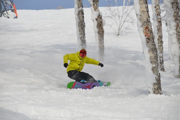 Snowboarding at Niseko Village