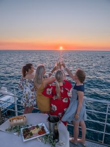 Sunset drinks on Reefsleep