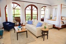 Honeymoon Suite