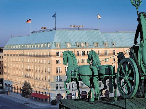 Hotel Adlon Kempinski (1907) Berlin, Germany