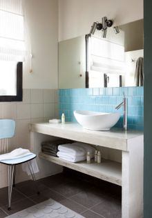 Bathroom at Le Sarrail - Top Rated Overseas Villa