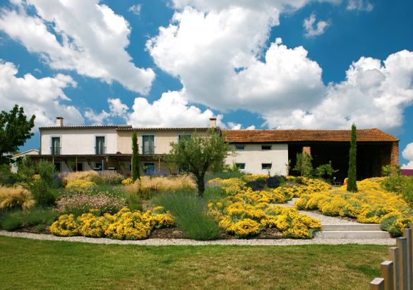 Boutique Barns at Le Sarrail - Top Rated Overseas Villa