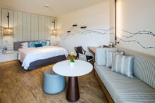 Shangri-La Cairns